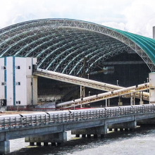 Conception de toit arqué Structure en acier léger préfabriqué pour la construction du bâtiment de stockage de charbon